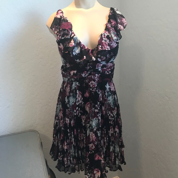 🆕 BCBG floral tank dress - Picture 2 of 8